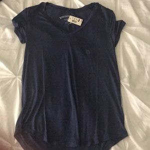 Aeropostale Unworn V-neck